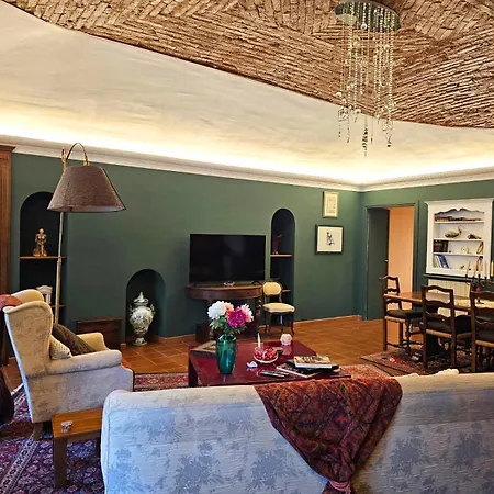 Apartment Aedel Lxr *